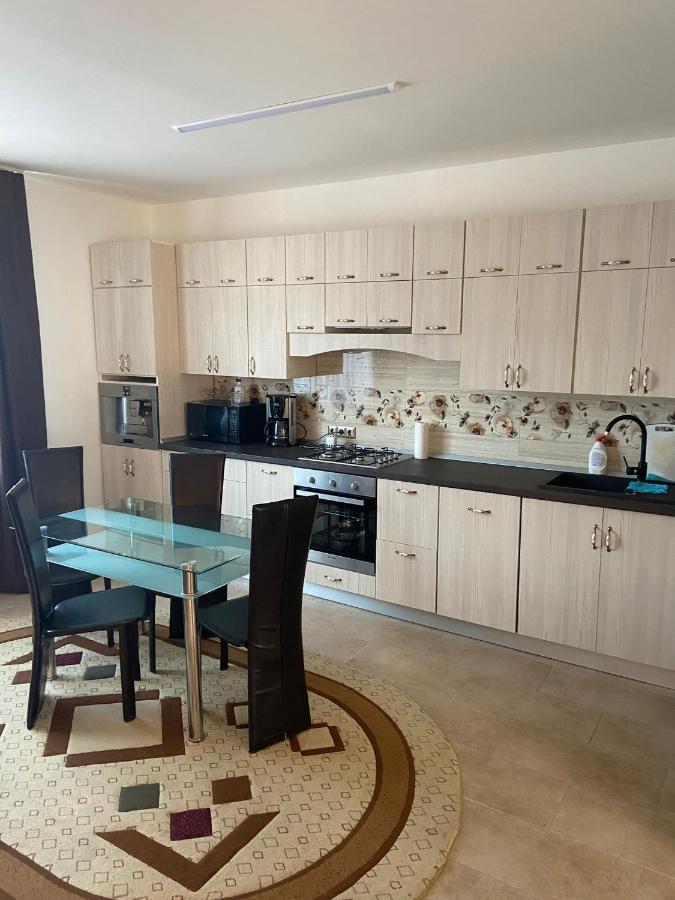 Cory'S House Apartment Сибиу Екстериор снимка
